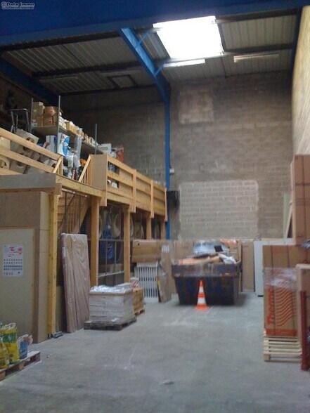 Flex in Vitry-sur-Seine for lease - Building Photo - Image 3 of 8