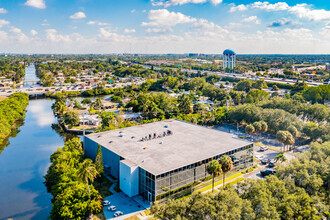 300 Oakwood Ln, Hollywood, FL - aerial  map view - Image1