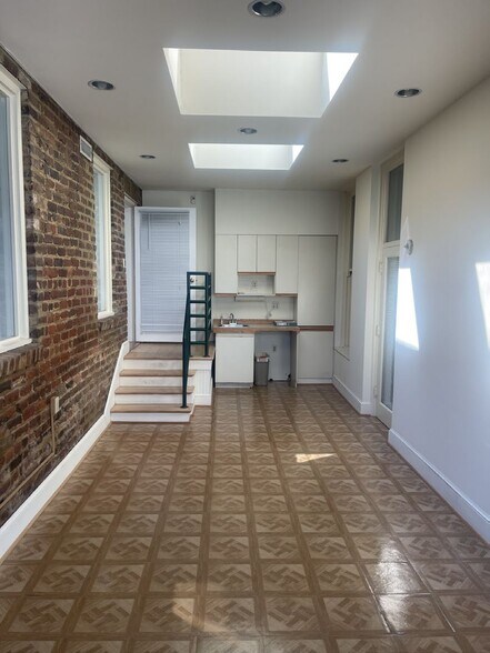 202 & 206 E Cary St portefeuille de 2 propriétés à vendre sur LoopNet.ca - Photo intérieure - Image 3 de 6
