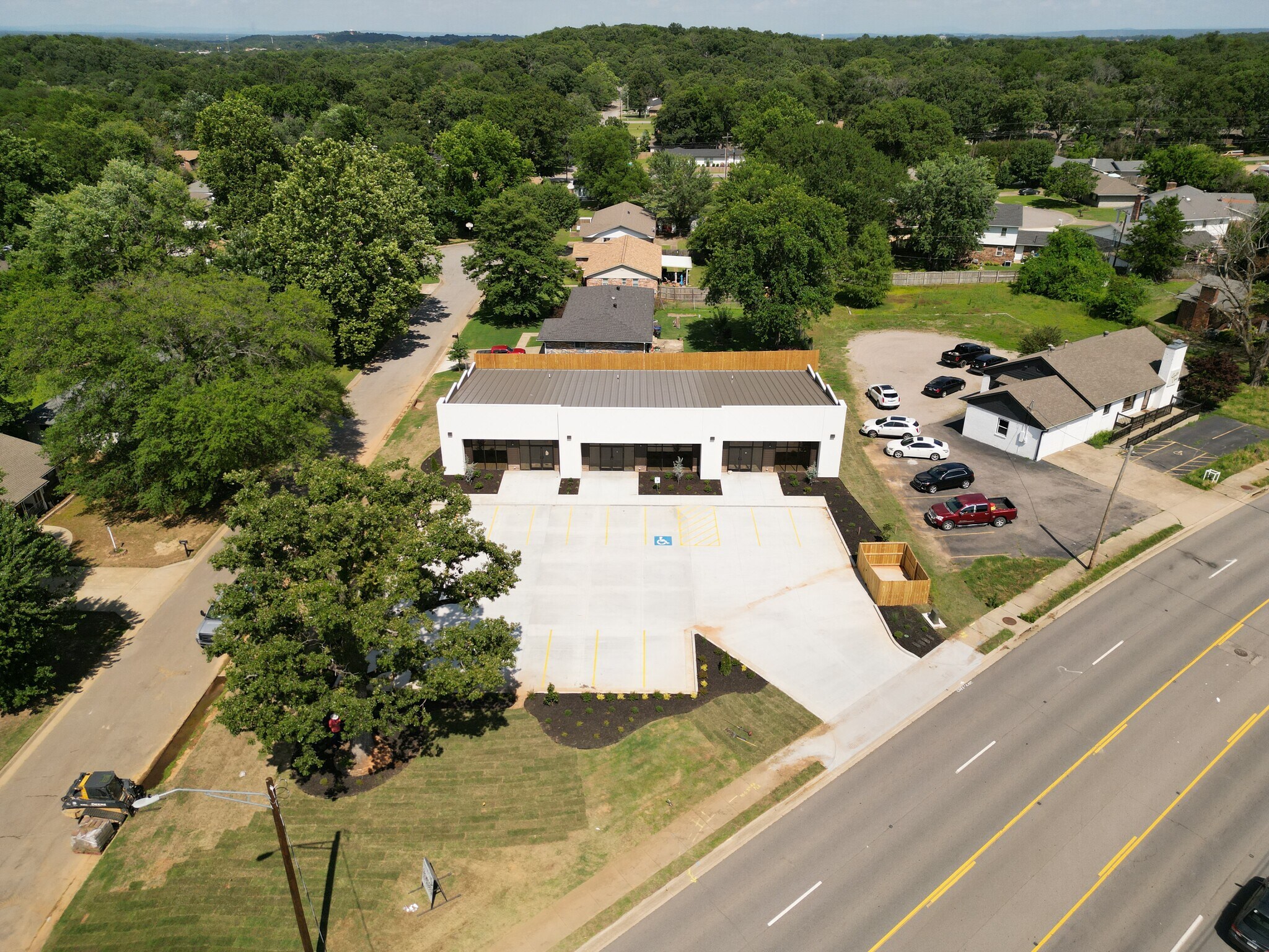 3215 Old Greenwood Rd, Fort Smith, AR for lease Building Photo- Image 1 of 10