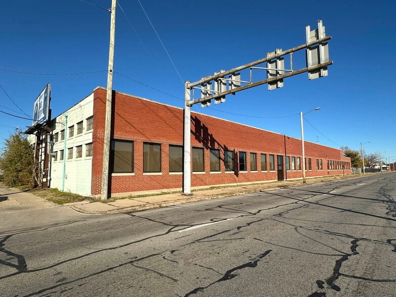 134 E Tutt St, South Bend, IN à louer - Photo du bâtiment - Image 2 de 7