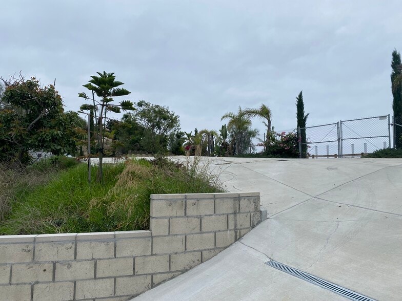 7979 Worth Way, Camarillo, CA for lease - Building Photo - Image 3 of 18