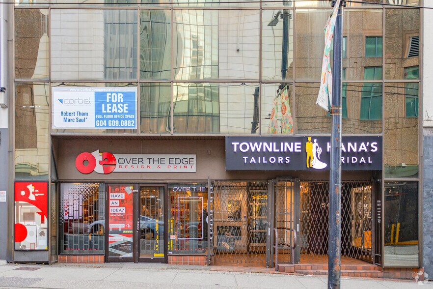 541-545 Howe St, Vancouver, BC à louer - Photo du bâtiment - Image 3 de 5