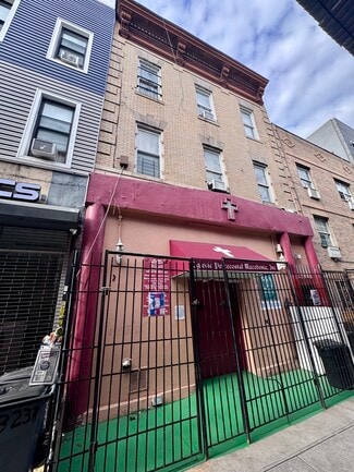 More details for 1325 Myrtle Ave, Brooklyn, NY - Retail for Sale