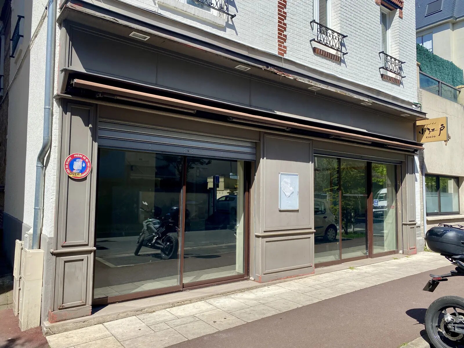 28 Avenue Du Bas Meudon, Issy-les-Moulineaux for lease Building Photo- Image 1 of 5
