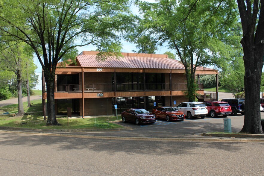 100-200 Spring Lake Cv, Pearl, MS à louer - Photo du bâtiment - Image 3 de 10