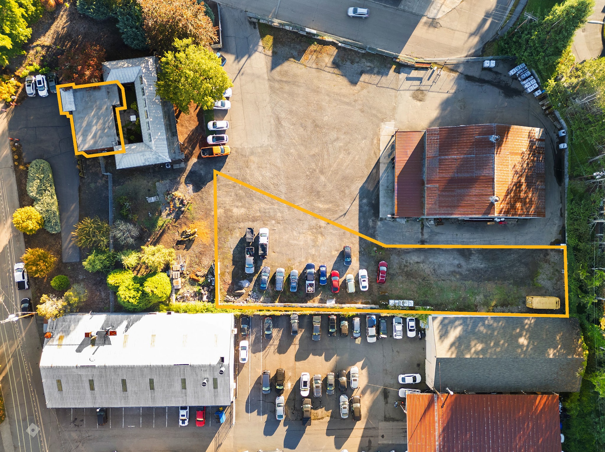 220 Foothills Rd, Lake Oswego, OR for lease Building Photo- Image 1 of 10