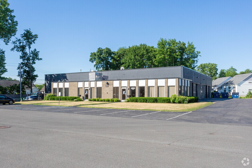 25 Computer Dr E, Albany, NY for lease - Primary Photo - Image 1 of 6