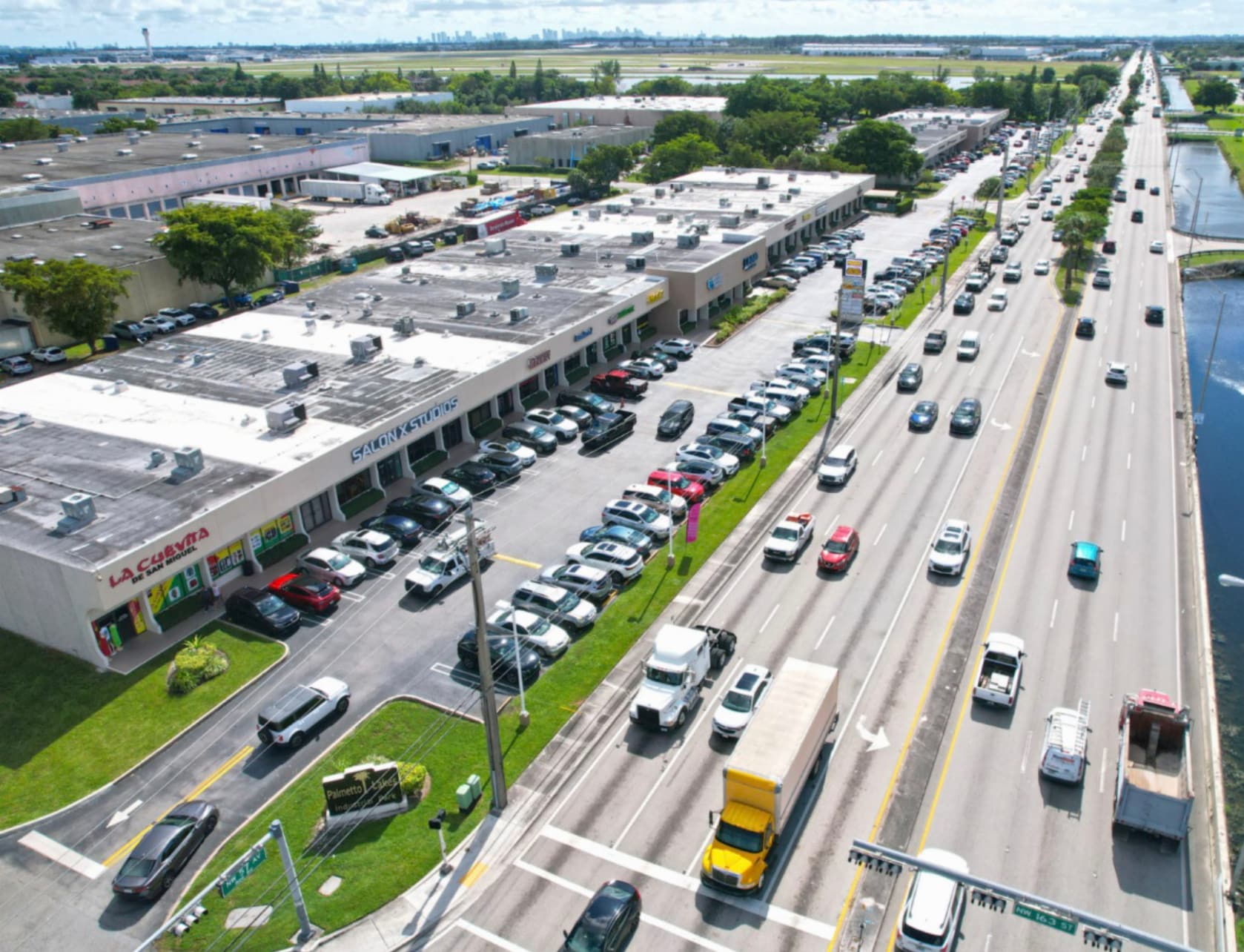 15905-16095 NW 57th Ave, Miami Lakes, FL for lease Building Photo- Image 1 of 5