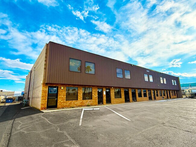 More details for 3227 Meade Ave, Las Vegas, NV - Industrial for Lease