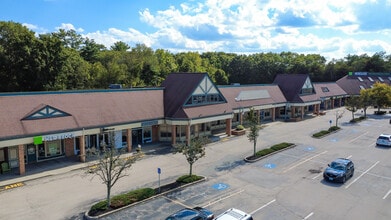 5600 Post Rd, East Greenwich, RI for lease Building Photo- Image 2 of 2