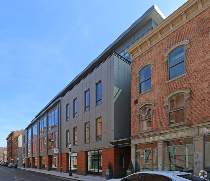 15 E 14th St, Cincinnati, OH à louer - Photo du bâtiment - Image 2 de 6