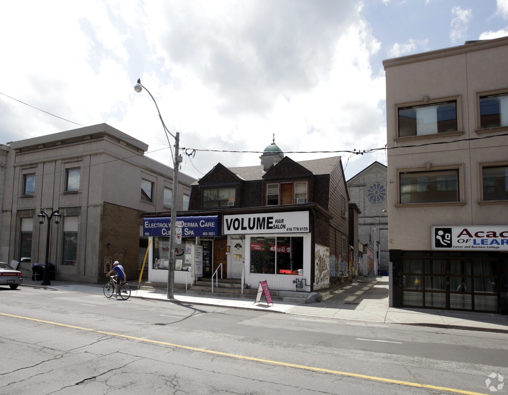 640-644 Danforth Av, Toronto, ON for lease Building Photo- Image 1 of 25