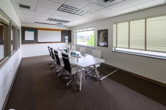 296 SW Columbia St, Bend, OR for lease Building Photo- Image 2 of 10