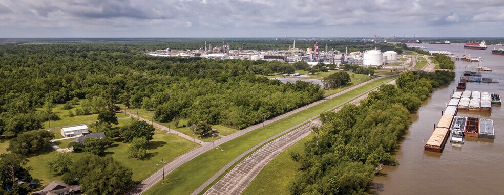 10800 River Rd, Avondale, LA à louer - Photo du bâtiment - Image 2 de 8