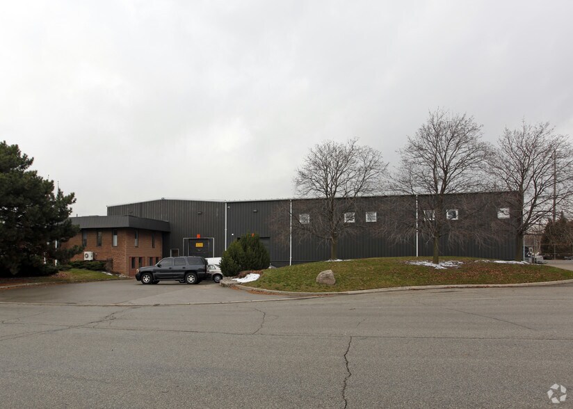 5055 Benson Dr, Burlington, ON à louer - Photo du bâtiment - Image 2 de 2