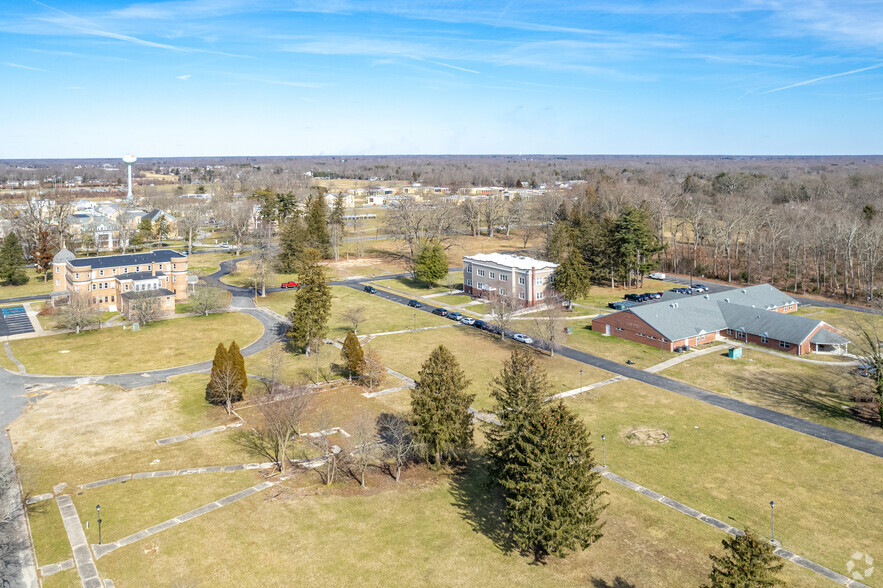 1667 E Landis Ave, Vineland, NJ for sale - Aerial - Image 3 of 4