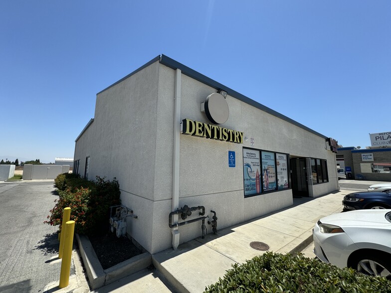 3726 Coffee Rd, Bakersfield, CA for lease - Building Photo - Image 3 of 6