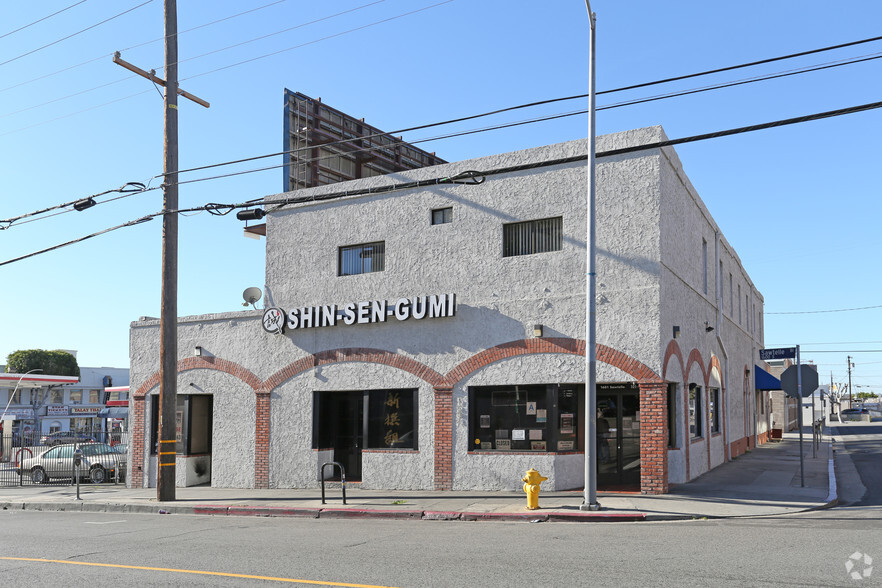 1601 Sawtelle Blvd, Los Angeles, CA à louer - Photo du bâtiment - Image 1 de 1