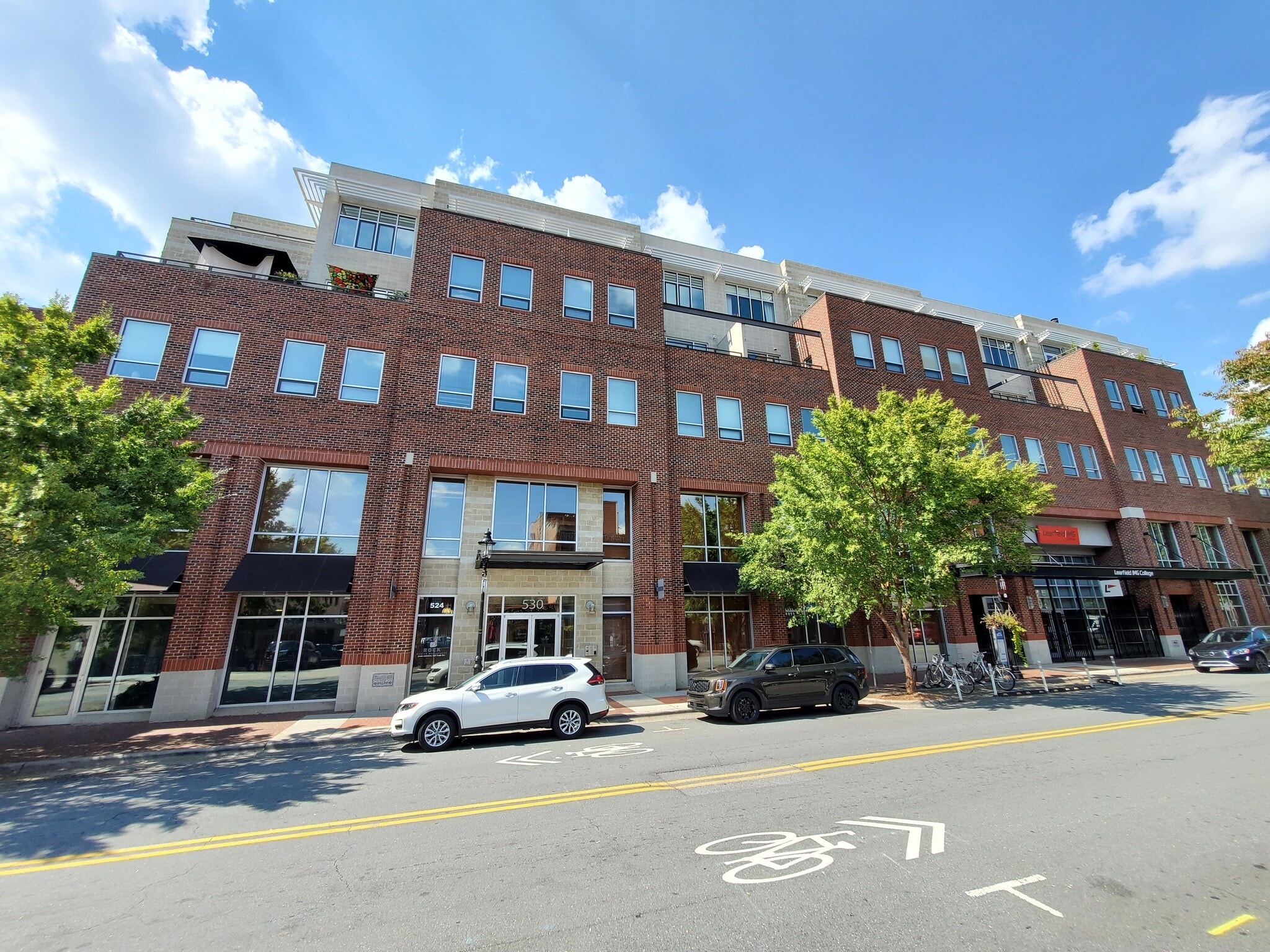 540 N Trade St, Winston-Salem, NC à louer Photo du bâtiment- Image 1 de 7
