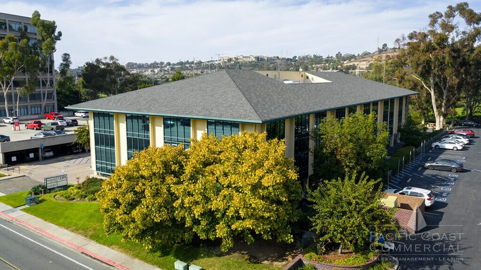 1650 Hotel Cir N, San Diego, CA à louer - Photo du bâtiment - Image 2 de 9