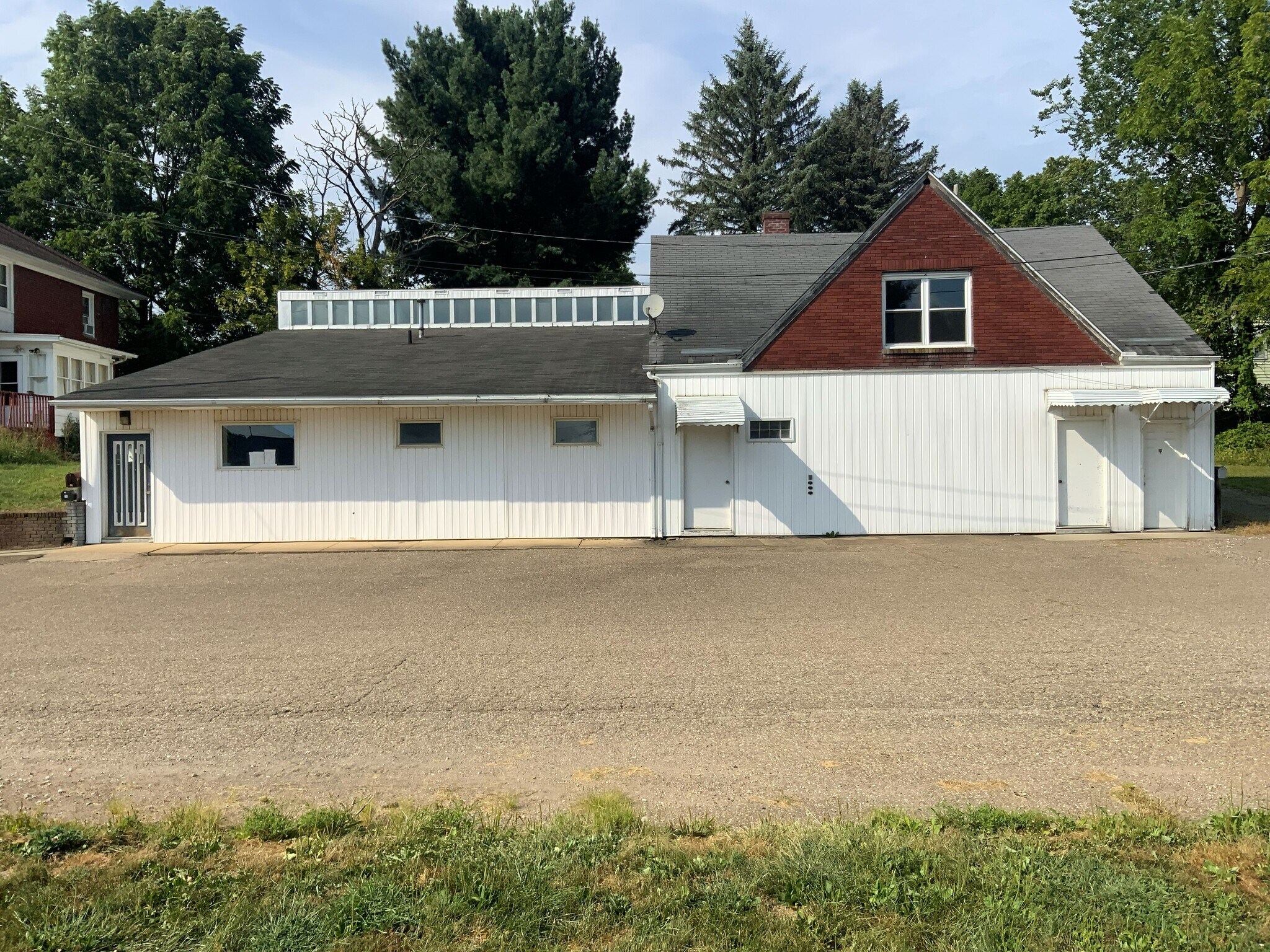 30 Cecil St NE, Navarre, OH à vendre Photo du bâtiment- Image 1 de 23