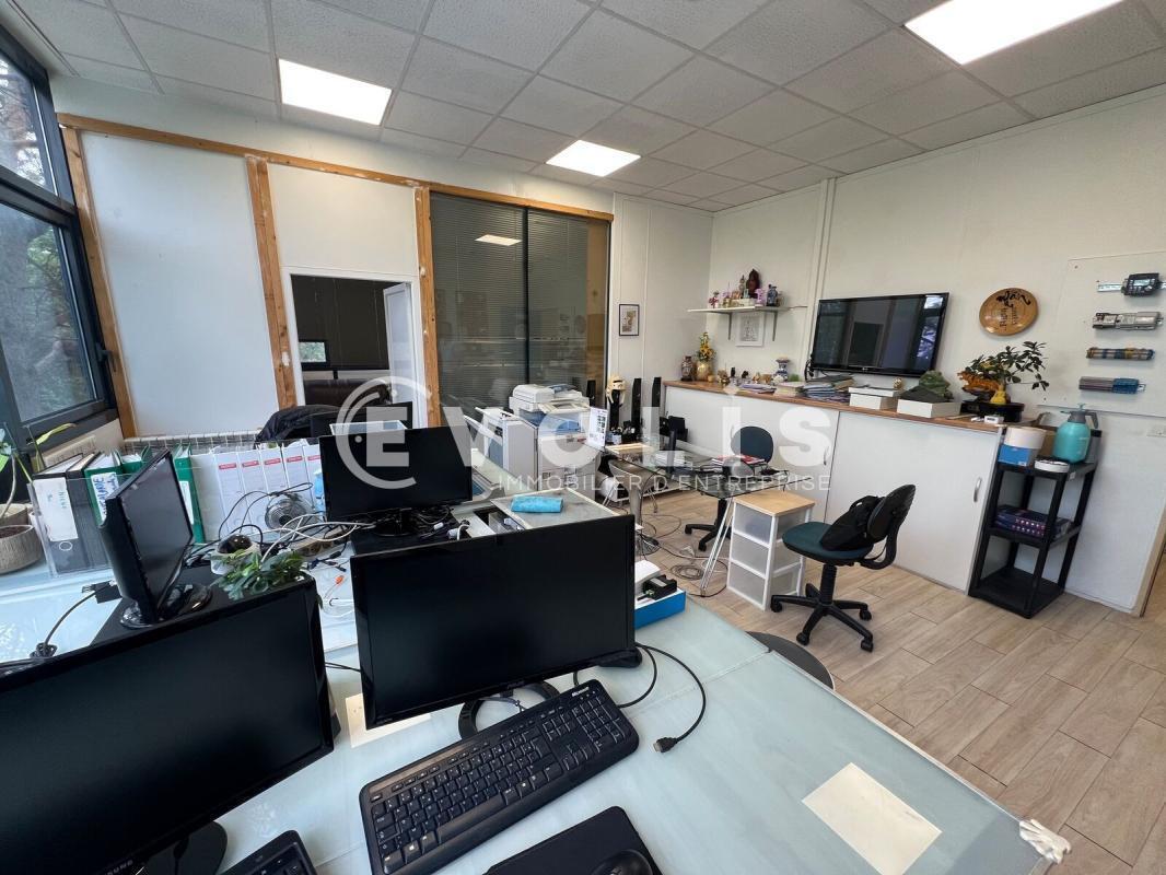 Office in Lognes for sale Interior Photo- Image 1 of 4