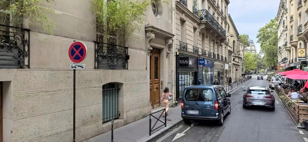 Commerce de détail dans Paris à louer - Photo du bâtiment - Image 2 de 3