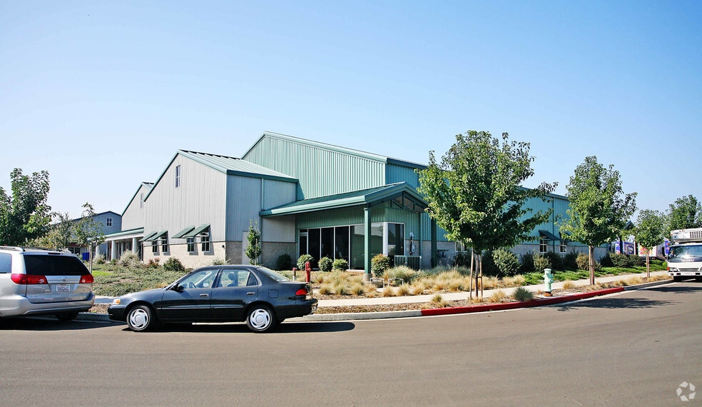 374 Blodgett St, Cotati, CA for lease - Building Photo - Image 3 of 6
