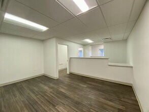 2340 Highland Ave, Lombard, IL for lease Interior Photo- Image 1 of 5