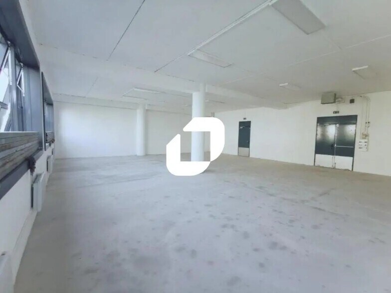 Industriel dans Paris à louer - Photo intérieure - Image 3 de 12