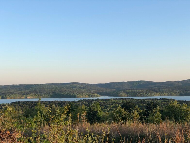 Lakeview West Drive, Roland, AR à vendre - Aérien - Image 2 de 4