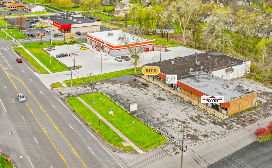 4410-4414 Liberty Ave, Vermilion, OH for lease - Building Photo - Image 2 of 3
