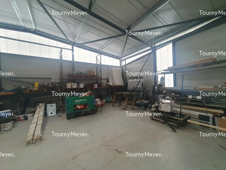 Flex in Mérignac for lease - Interior Photo - Image 3 of 6