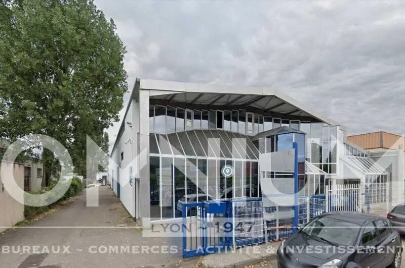 Flex in Vaulx-en-Velin for lease - Building Photo - Image 1 of 11