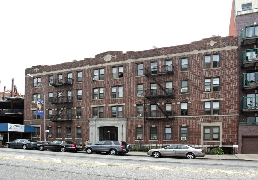 2145 Ocean Ave, Brooklyn, NY à vendre - Photo du bâtiment - Image 2 de 28