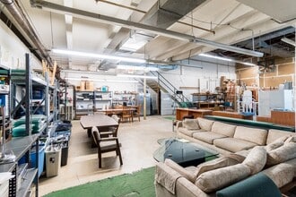 3141 W Hallandale Beach Blvd, Hallandale, FL à louer Photo intérieure- Image 1 de 7