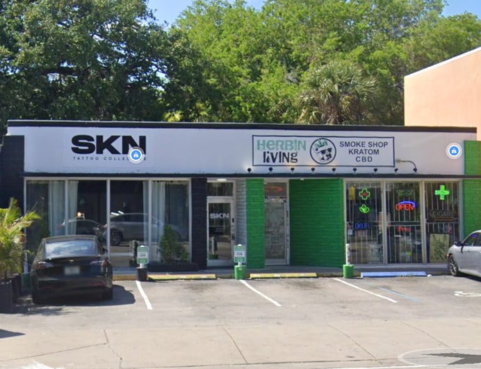 6630 Biscayne Blvd, Miami, FL for lease - Building Photo - Image 3 of 13
