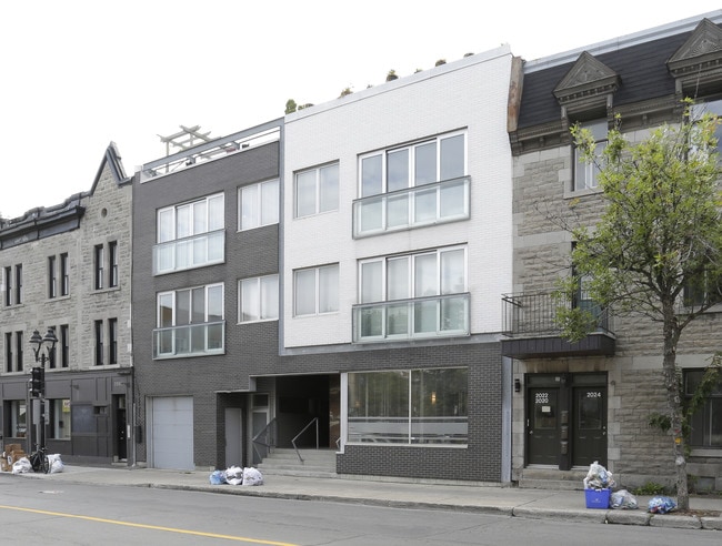Plus de détails pour 2006 Rue Atateken, Montréal, QC - Multi-résidentiel à vendre