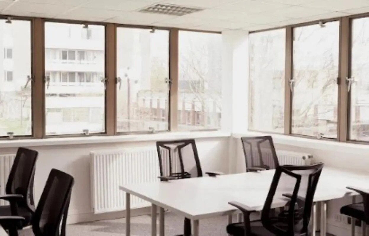 6-12 Rue Jean Jaurés, Bagnolet for lease Building Photo- Image 1 of 2