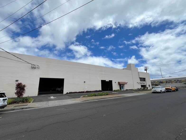 1244 Kaumualii St, Honolulu, HI for lease - Building Photo - Image 2 of 4
