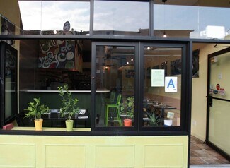 Plus de détails pour 671-689 Washington Ave, Brooklyn, NY - Commerce de détail à louer