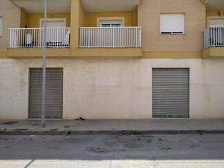Plus de détails pour Commerce de détail à vendre