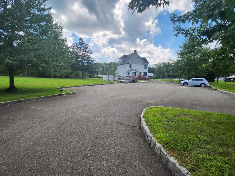 712 Route 10 W, Whippany, NJ à vendre - Photo du b timent - Image 3 de 6