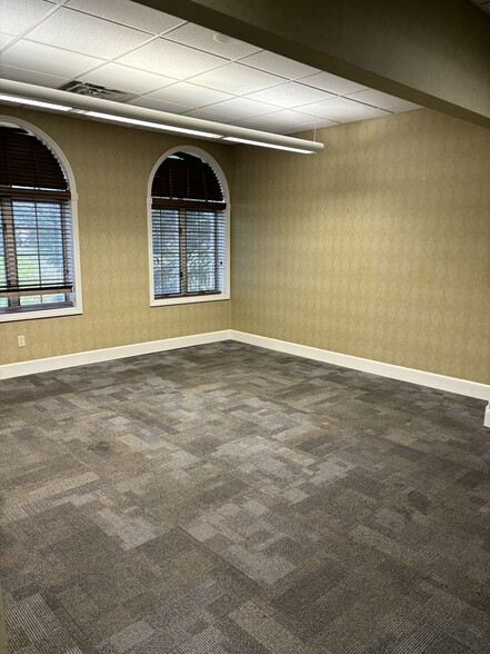 6480 Main St, Buffalo, NY à vendre - Photo intérieure - Image 3 de 6