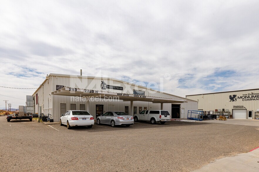 293 N 2260 W, Hurricane, UT à vendre - Photo du bâtiment - Image 2 de 11