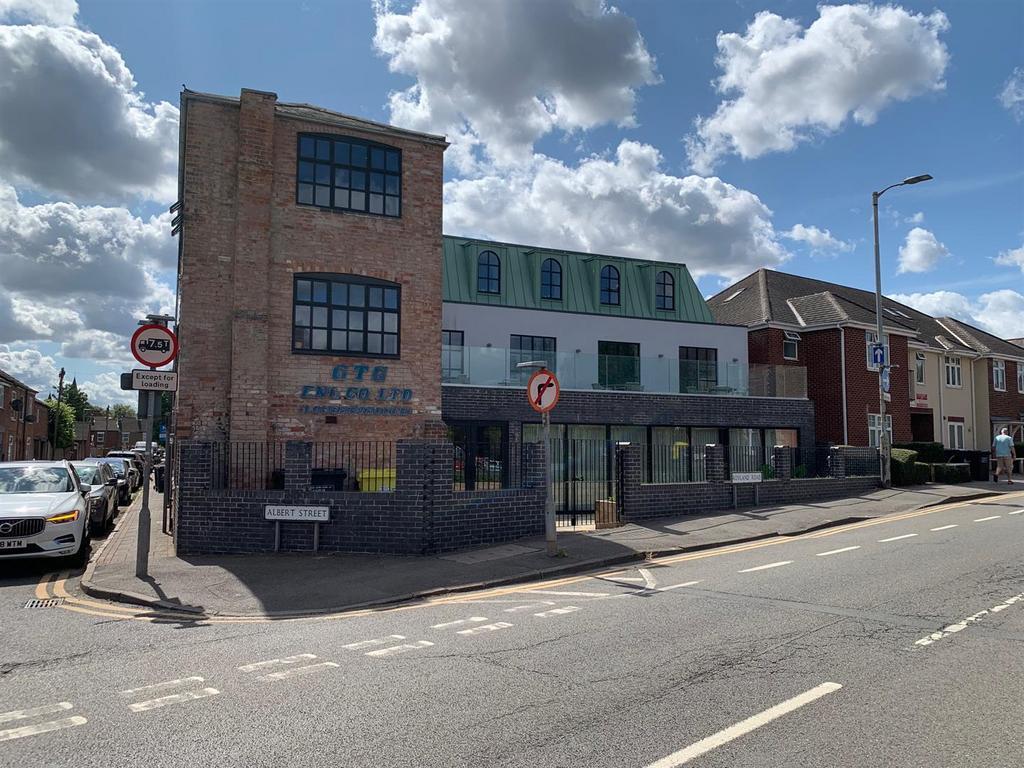 1 Albert Pl, Loughborough à vendre Photo principale- Image 1 de 1