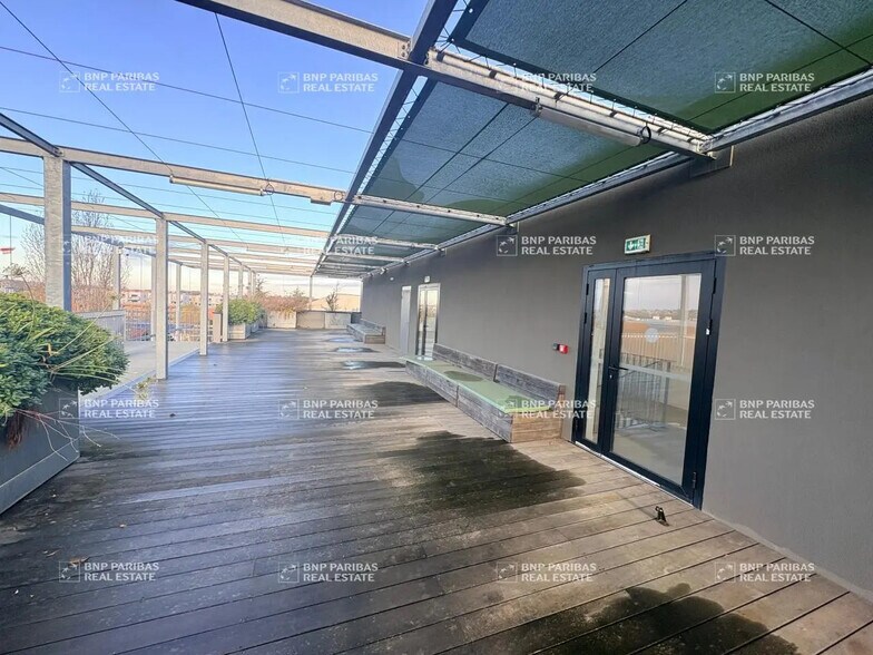 55 Avenue Louis Breguet, Toulouse à louer - Photo du bâtiment - Image 3 de 27