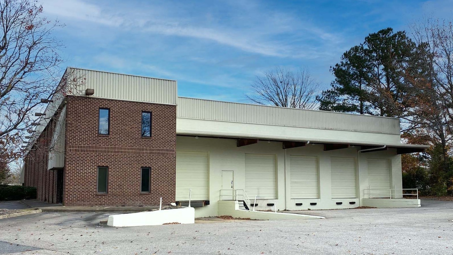 5255 Henneman Dr, Norfolk, VA for lease Building Photo- Image 1 of 7