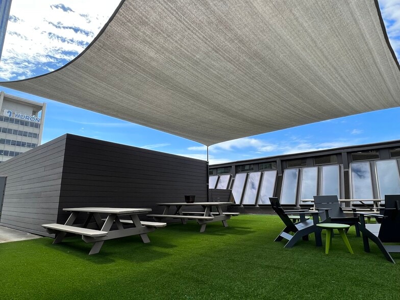 328 S Jefferson St, Chicago, IL à louer - Autre - Image 2 de 25